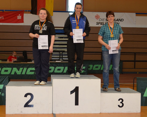 Siegerehrung im Damen-Einzel der B Klasse mit Milena Huber ganz oben.