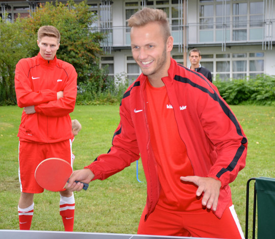 Die "United Freestyler" Adrian Fogel (r.) und Dominik Kaiser.