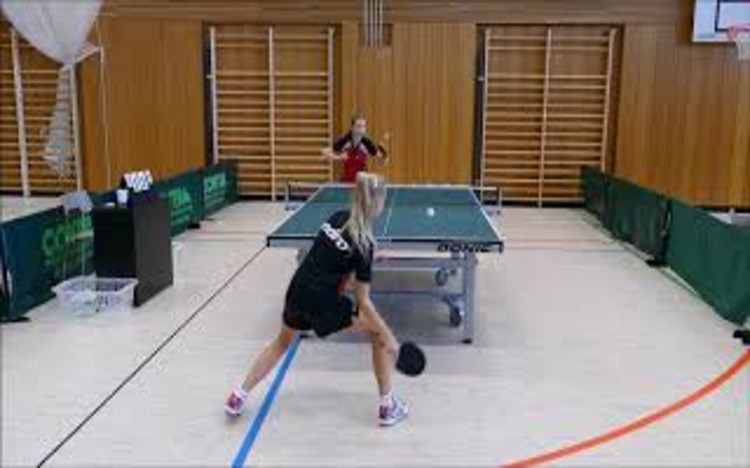 Werbung für Mädchen-Tischtennis: Alina Lich vs. Cathrin Singer