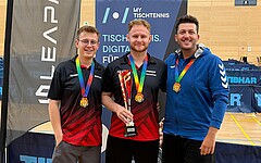 "Back-to-Back" und der TTC Lam bejubeln Bundesfinal-Sieg