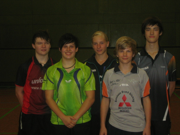 Trainieren und leben seit Mitte September im neuen Leistungszentrum Kolbermoor (von links): Marius Zaus, Julia Drummer, Chantal Mantz, Dominik Fasching und Florian Schreiner