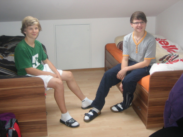 Teilen sich ein Zimmer im Leistungszentrum: Dominik Fasching (links) und Marius Zaus