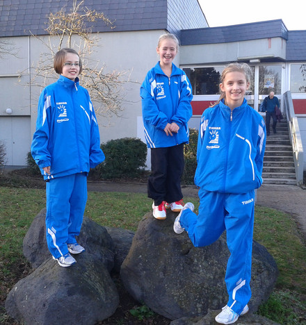 Das bayerische Schülerinnen-Trio Sophia Deichert, Naomi Pranjkovic und Luisa Bruch.