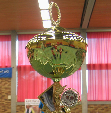 Sechs Vereine halten am Wochenende als bayerische Pokalsieger wieder Pokale in die Höhe