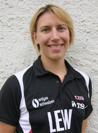 Ihr schönstes Meisterlächeln wollen die Langweiderinnen um Katharina Schneider aufsetzen, wenn sie die Partie gegen Watzenborn-Steinberg siegreich beenden.